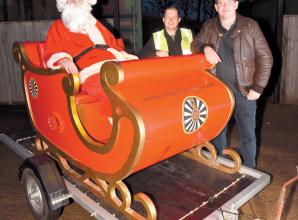 Santa Claus' tour of Maidenhead streets kicks off