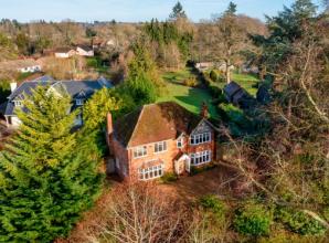 Family home in Chilterns village