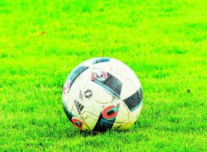 Davis goal not enough as league leaders prevail