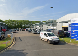 'Serious lack of parking' among concerns over plan for large gym in Priors Way