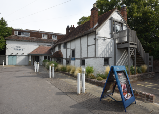 The Ferry in Cookham to get ‘old school style’ pub makeover and garden upgrade