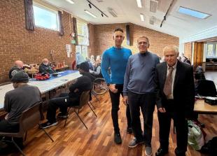 Maidenhead & District Stroke Club given £1,000 donation by rotary's Millennium Trust