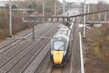 Reduced train speeds tonight following Storm Isha amber alert