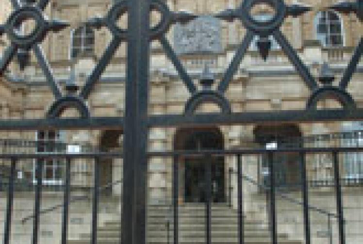 Thousands seized from Reading drug dealers