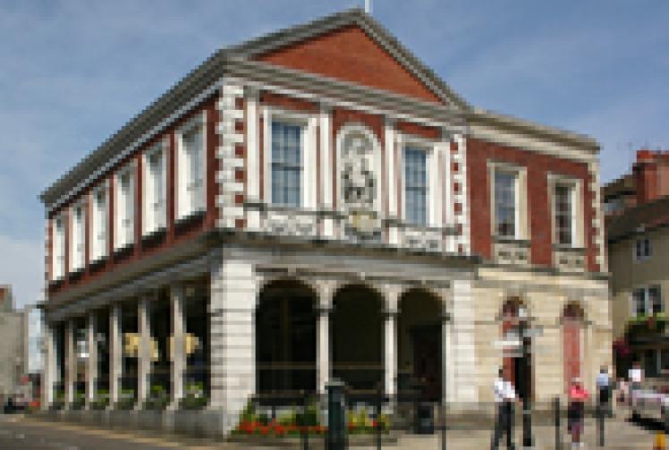 Teenager died after taking an overdose of father's medication