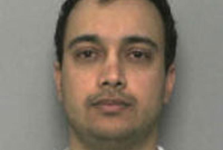 Three men jailed for shooting Lower Earley taxi driver