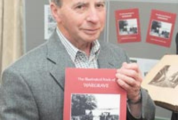 Former ITN reporter speaks to history society