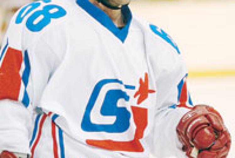 Slough Jets demolish the Mustangs before taming the Lions