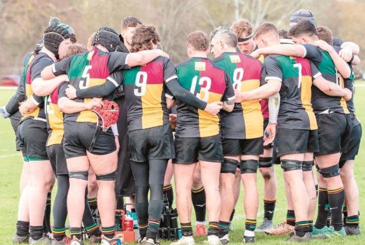 Promotion chasers Windsor handed home win while Marlow suffer third straight loss
