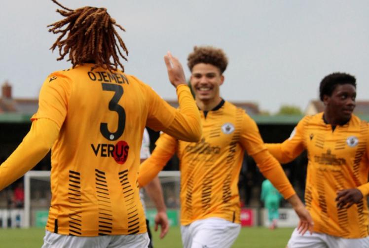 Injury-hit Slough Town weigh up new signings after tough week on the road