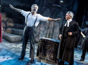 Cast and effects create spine-tingling sensation of invisible menace