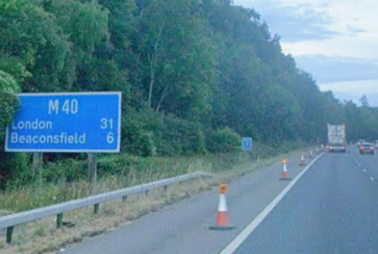 Maidenhead man, 20, arrested after M40 crash leaves teen with life-threatening injuries