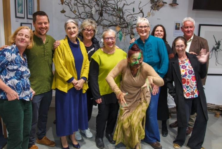 Exhibition shines light on splendour of arboretum